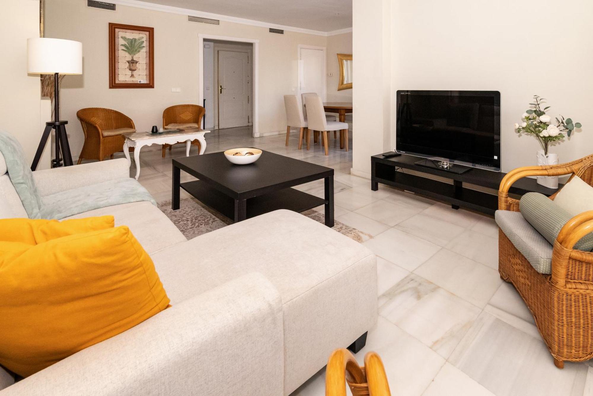 Naranjos Apartment Marbella